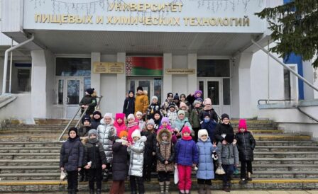 7 февраля учащиеся 2 «Б»,  2″В», 3″Д» классов посетили  центр профессионального мастерства