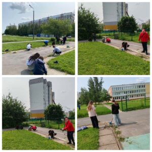 Ребята из 7 «В» класса приходят летом в  школу для работы в трудовых бригадах по благоустройству территории
