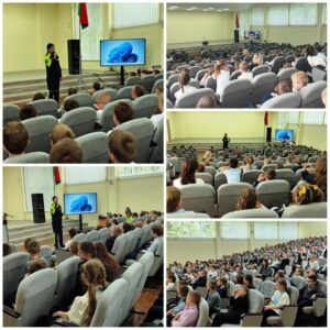 В целях предупреждения детского дорожно-транспортного травматизма, а также усиления профилактики нарушений ПДД несовершеннолетними, использующими велосипеды, средства персональной мобильности в период повышенной активности данного вида транспорта группой по агитации и пропаганде МО ГАИ УВД Могилевского облисполкома проведена профилактическая беседа с учащимся и педагогическим коллективом